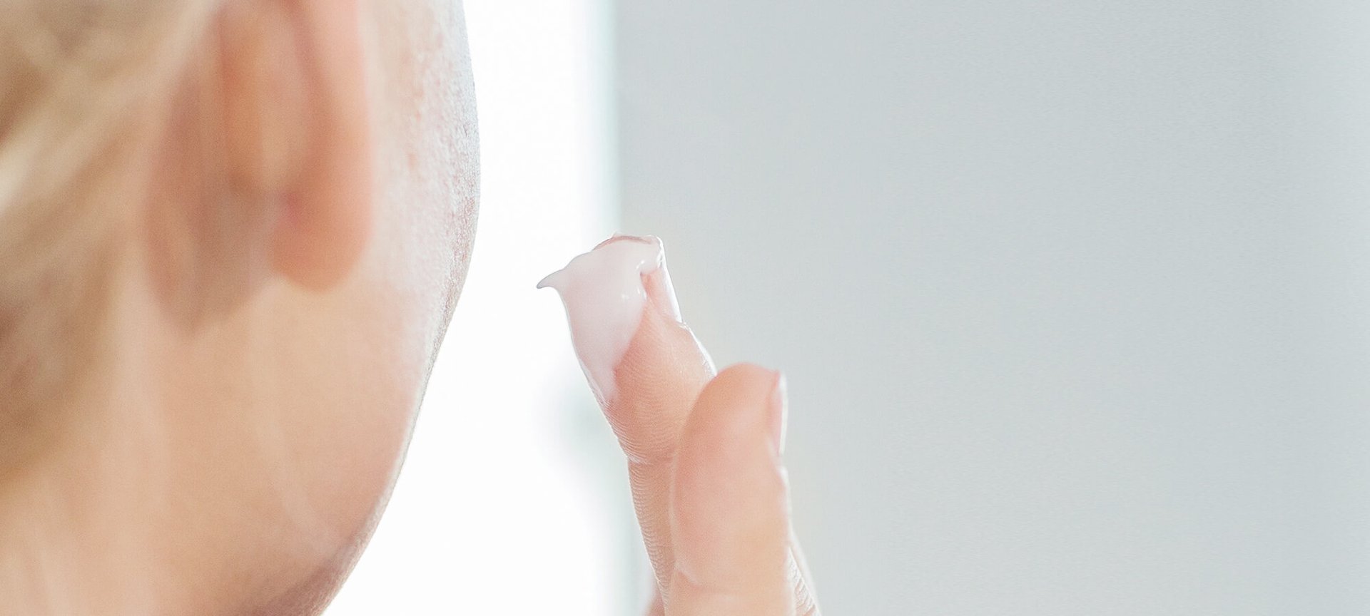 Jak udržet mou pleť nadýchanou a pevnou Hero