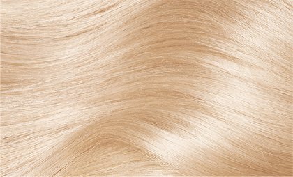 Barva na vlasy 01 ULTRA SVĚTLÁ PŘÍRODNÍ BLOND Excellence Blonde Hair Swatches