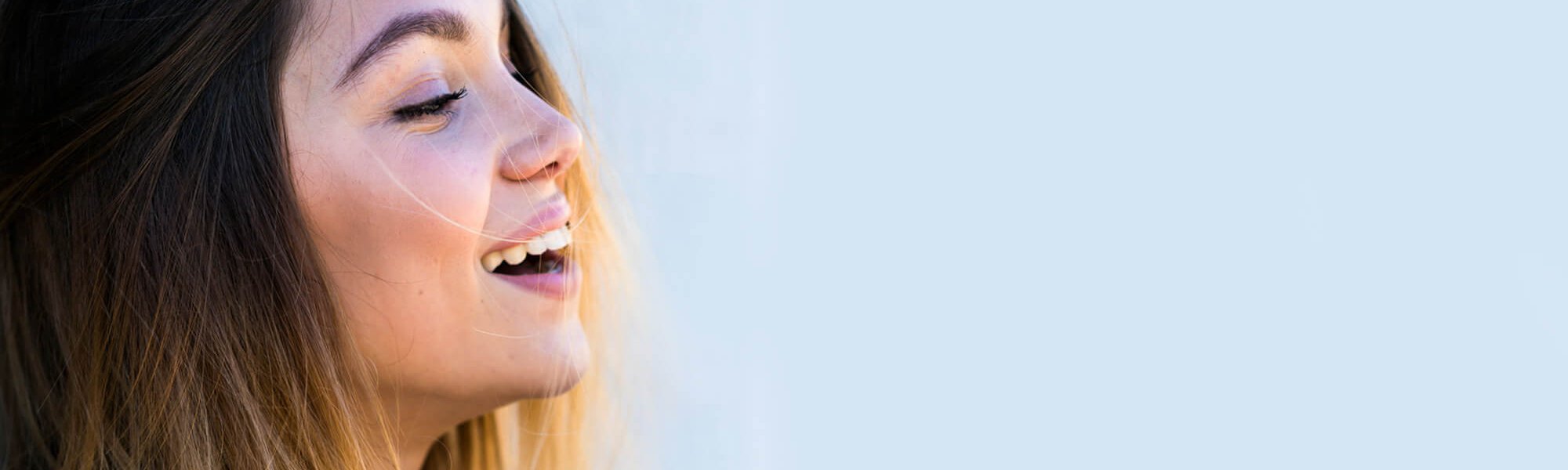 Three Beauty Tips To Get Your Skin In Party Mood Hero