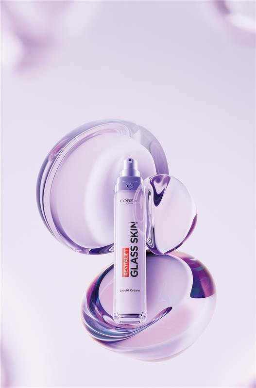 20250108 Oap Revitalift Glass Skin Liquid Cream Website Stage Banner Mobile Dmi 375x570 2